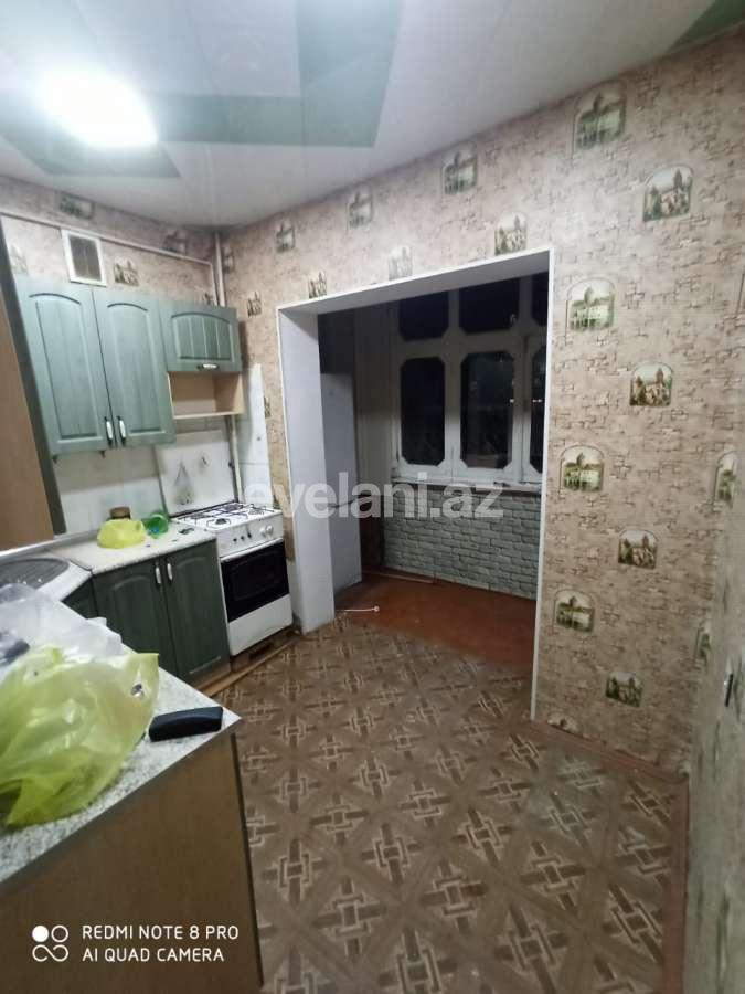 Kirayə verilir, köhnə tikili, 3 otaqlı, 100 m², İnşaatçılar m.