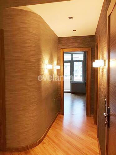 Satılır, yeni tikili, 4 otaqlı, 150 m², Gənclik m.