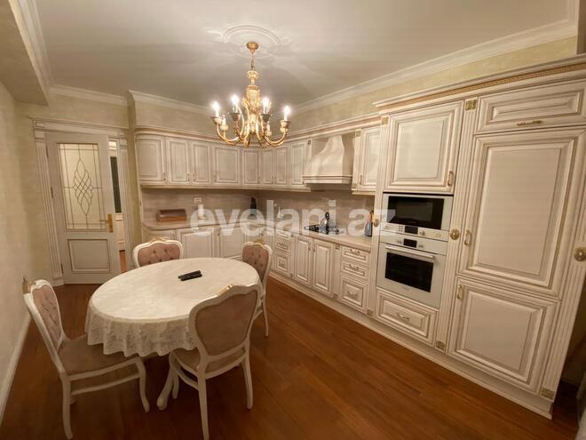 Satılır, yeni tikili, 3 otaqlı, 136 m², Nəriman Nərimanov m.