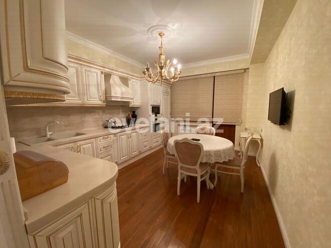 Satılır, yeni tikili, 3 otaqlı, 136 m², Nəriman Nərimanov m.