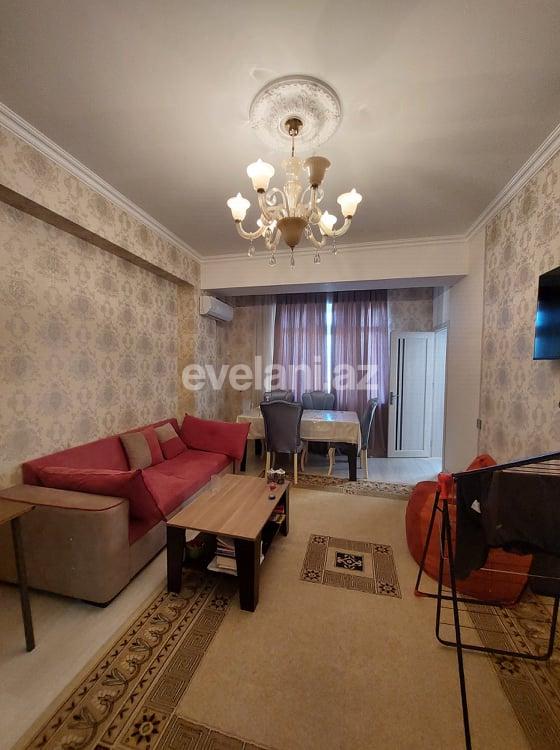 Satılır, yeni tikili, 2 otaqlı, 52 m², İnşaatçılar m.