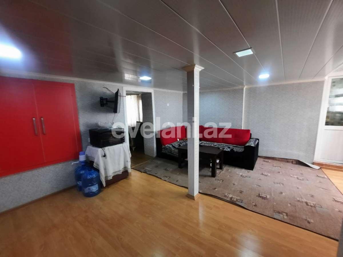 Satılır, həyət evi / bağ, 9 otaqlı, 230 m², 3-cü mikrorayon q.