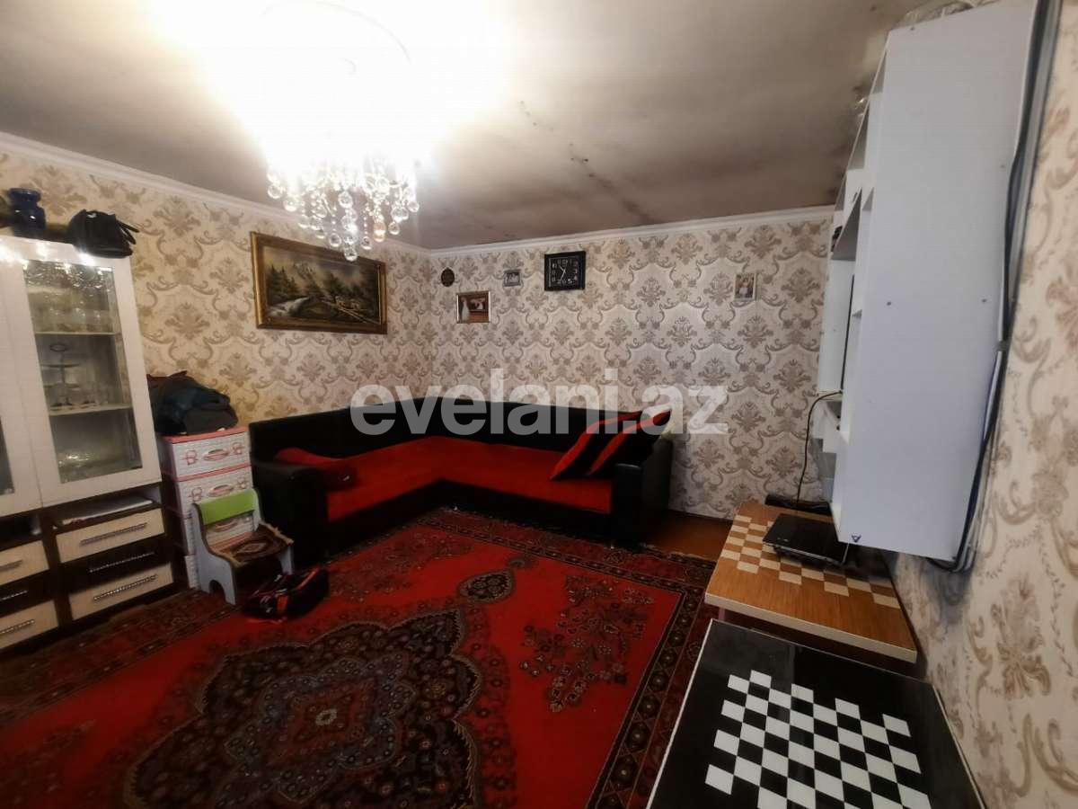 Satılır, həyət evi / bağ, 9 otaqlı, 230 m², 3-cü mikrorayon q.