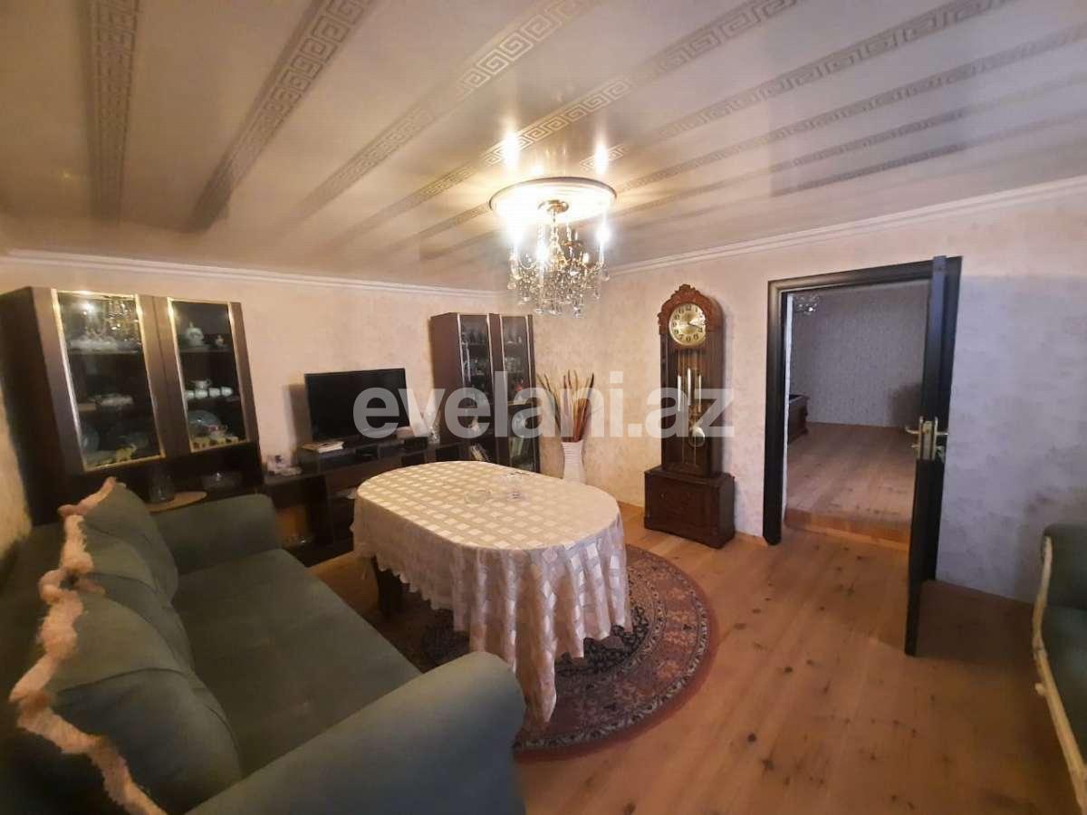 Satılır, həyət evi / bağ, 9 otaqlı, 230 m², 3-cü mikrorayon q.