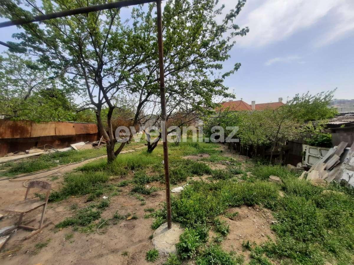 Satılır, həyət evi / bağ, 9 otaqlı, 230 m², 3-cü mikrorayon q.