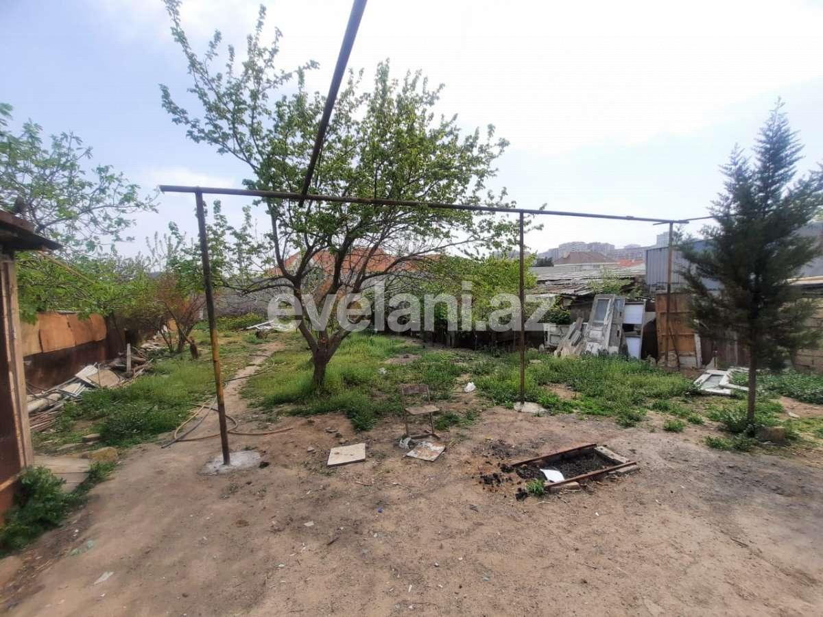Satılır, həyət evi / bağ, 9 otaqlı, 230 m², 3-cü mikrorayon q.