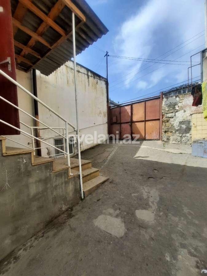 Satılır, həyət evi / bağ, 9 otaqlı, 230 m², 3-cü mikrorayon q.