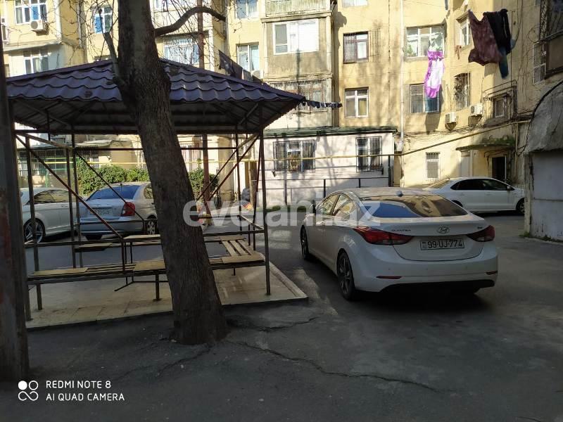 Sale, old building, 2 room, 55 m², Narimanov r.