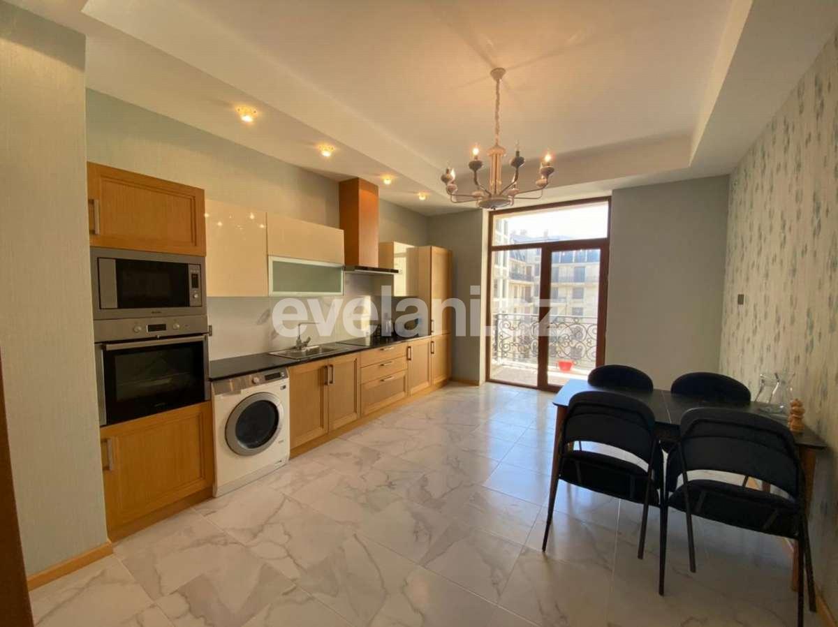 Satılır, yeni tikili, 2 otaqlı, 95 m², Şah İsmayıl Xətai m.