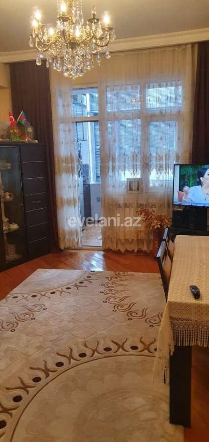 Satılır, yeni tikili, 2 otaqlı, 50 m², İnşaatçılar m.
