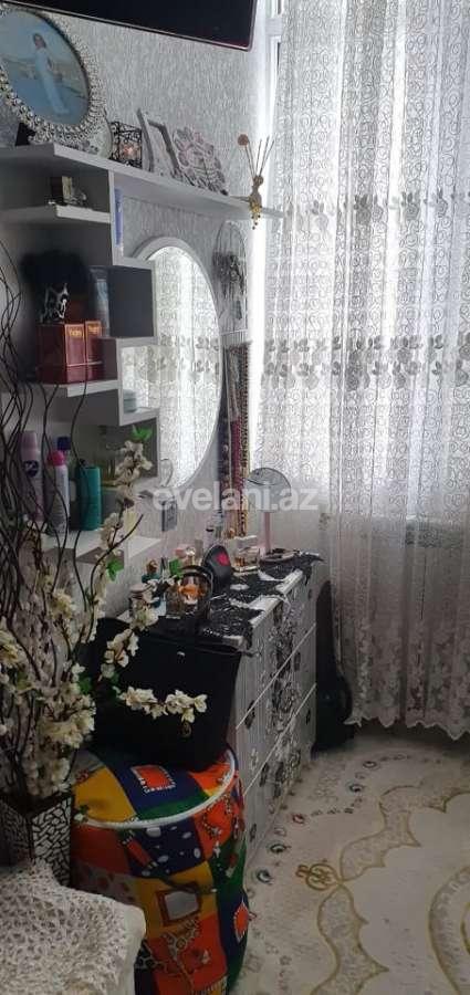Satılır, yeni tikili, 2 otaqlı, 50 m², İnşaatçılar m.