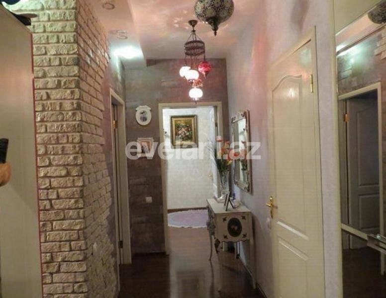 Satılır, yeni tikili, 2 otaqlı, 48 m², İnşaatçılar m.