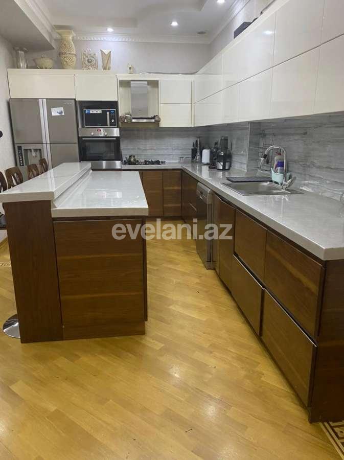 Satılır, yeni tikili, 4 otaqlı, 156 m², Şah İsmayıl Xətai m.