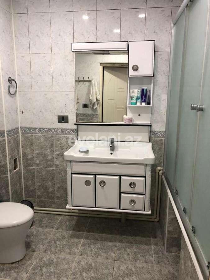 Продаётся, вторичка, 4-комнаты, 100 m², Ахмедлы m.