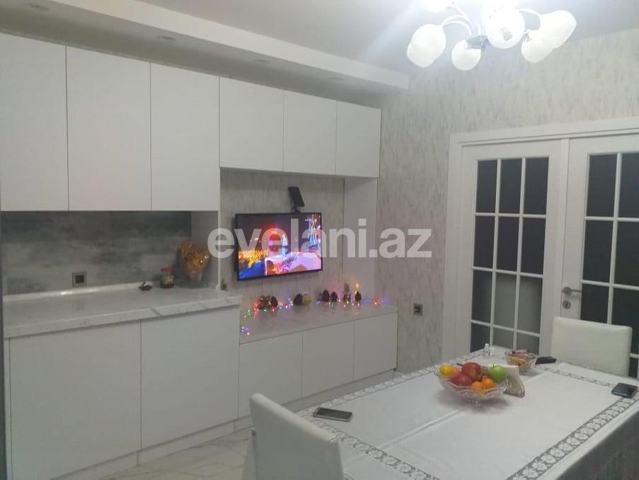 Satılır, yeni tikili, 2 otaqlı, 66 m², İnşaatçılar m.