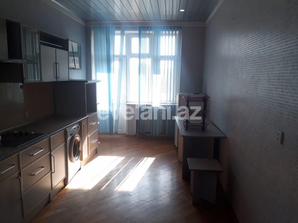 Satılır, yeni tikili, 2 otaqlı, 100 m², İnşaatçılar m.