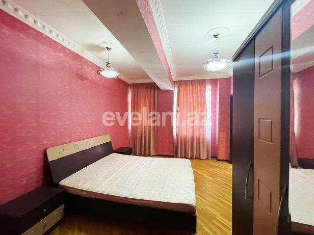 Sale, new building, 2 room, 62 m², Inshaatchilar m.