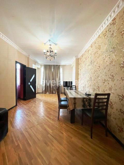 Sale, new building, 2 room, 62 m², Inshaatchilar m.