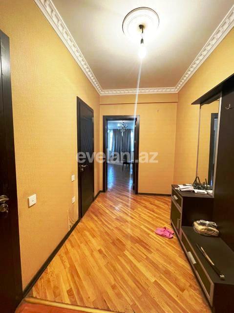 Sale, new building, 2 room, 62 m², Inshaatchilar m.