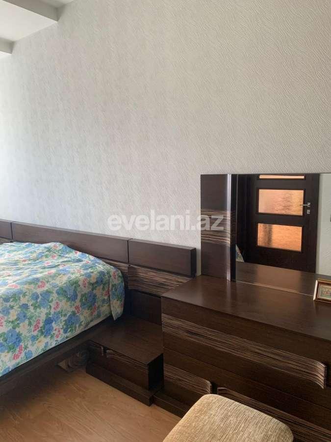 Satılır, köhnə tikili, 3 otaqlı, 75 m², 28 may m.