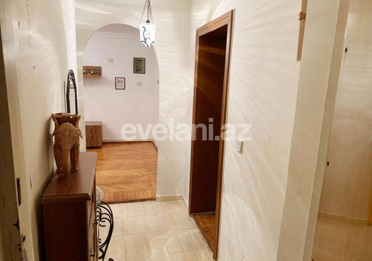 Sale, old building, 3 room, 75 m², Elmlar Akademiyası m.