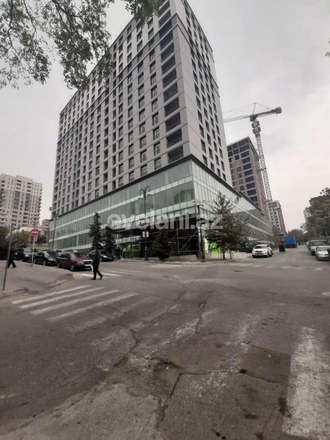 Sale, new building, 2 room, 79 m², Nasimi r.