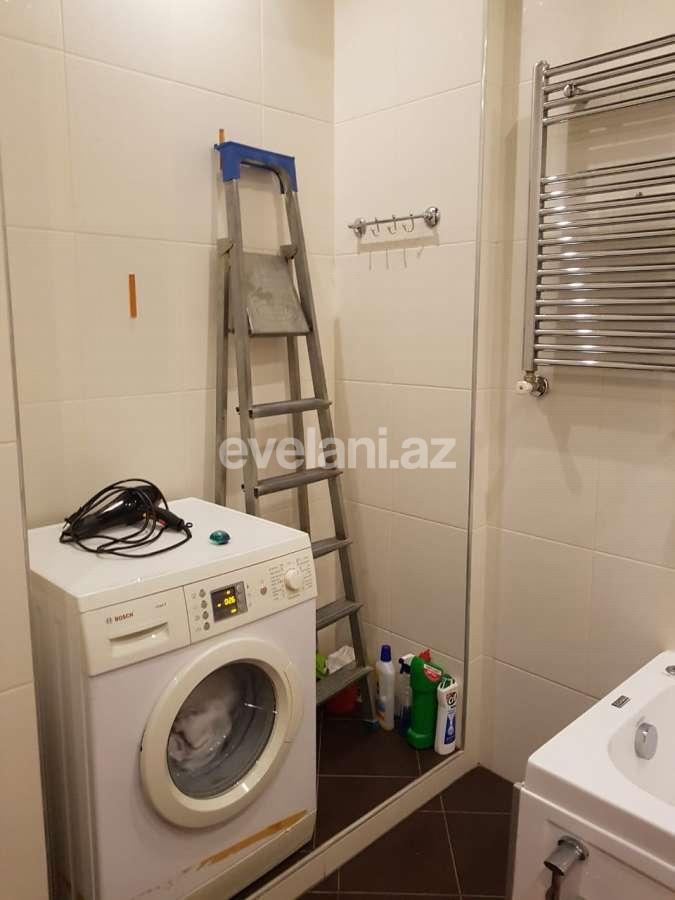 Kirayə verilir, yeni tikili, 3 otaqlı, 125 m², İnşaatçılar m.