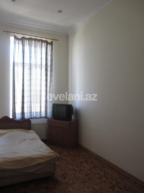 Satılır, köhnə tikili, 3 otaqlı, 130 m², İçəri Şəhər m.