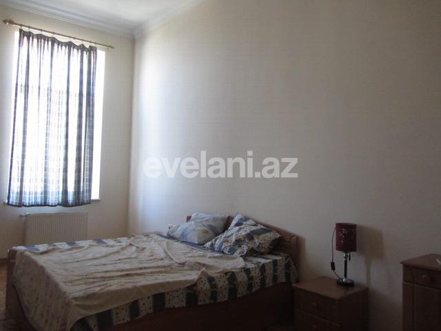 Satılır, köhnə tikili, 3 otaqlı, 130 m², İçəri Şəhər m.