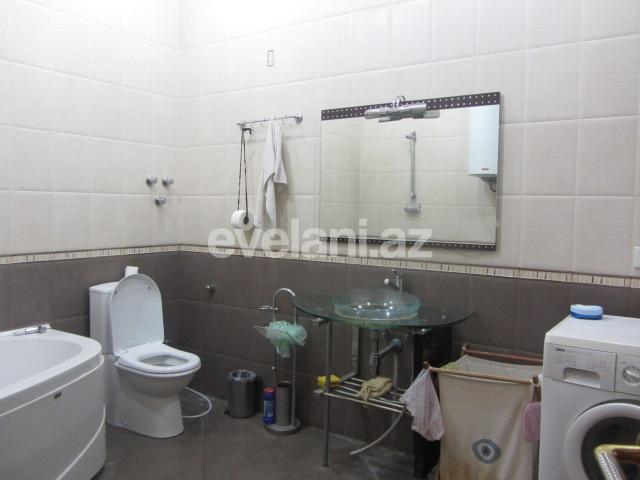 Satılır, köhnə tikili, 3 otaqlı, 130 m², İçəri Şəhər m.