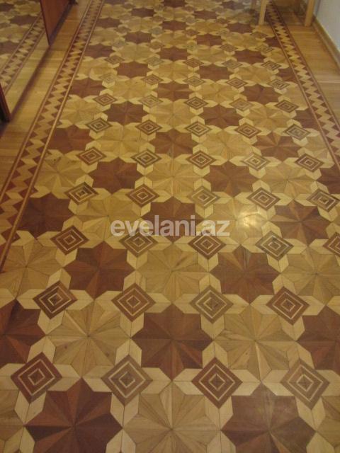 Satılır, köhnə tikili, 3 otaqlı, 130 m², İçəri Şəhər m.