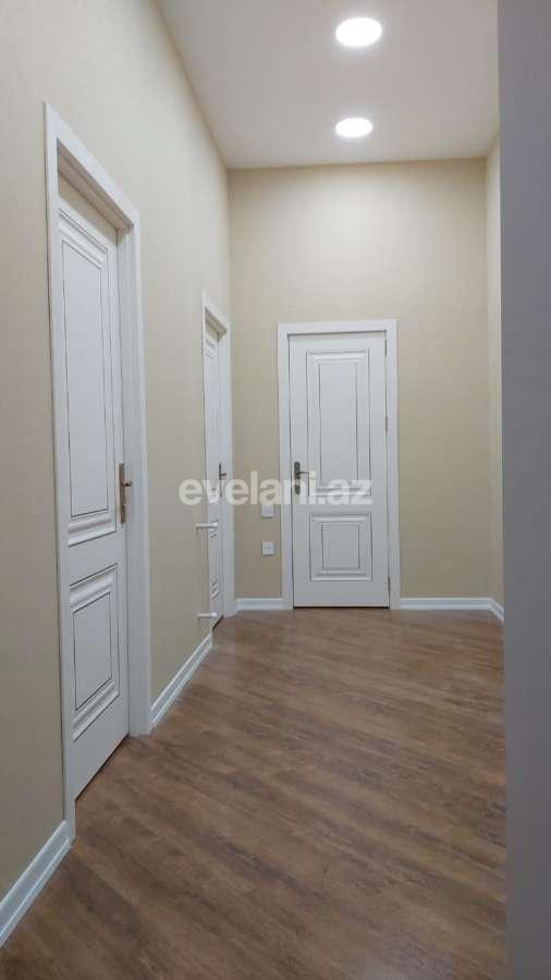 Продаётся, новостройка, 3-комнаты, 81 m², 3-й микрорайон p.