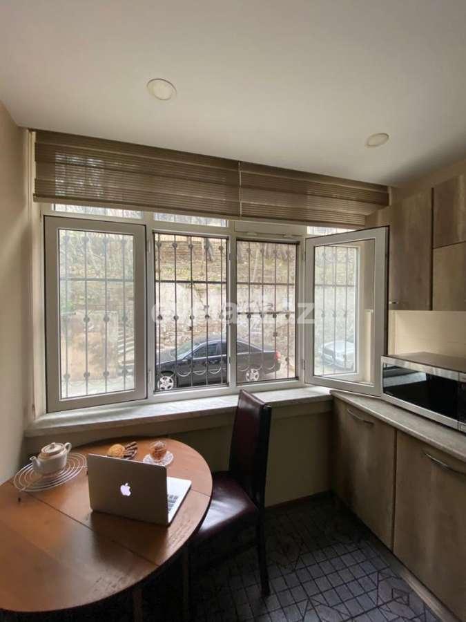 Продаётся, вторичка, 3-комнаты, 75 m², Ясамал p.