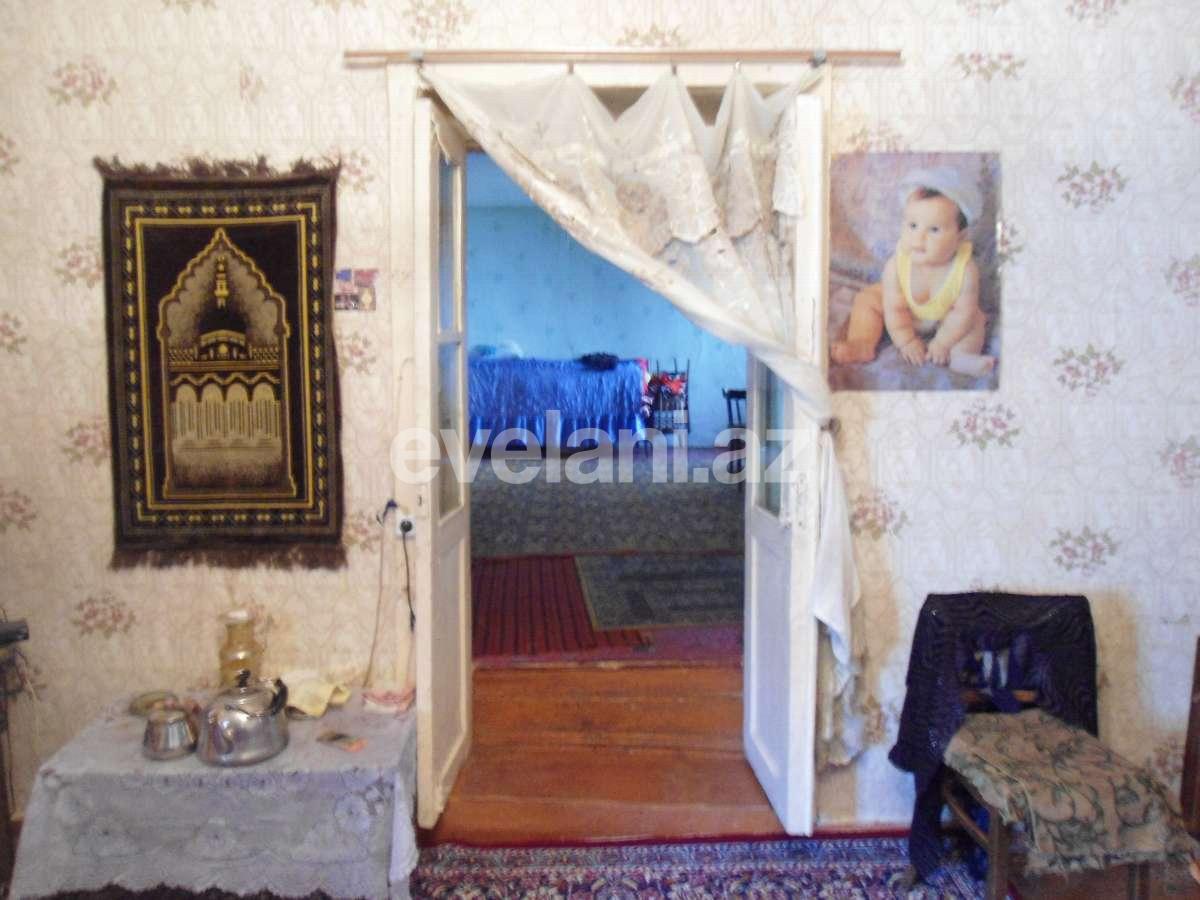 Satılır, həyət evi / bağ, 3 otaqlı, 100 m², İnşaatçılar m.
