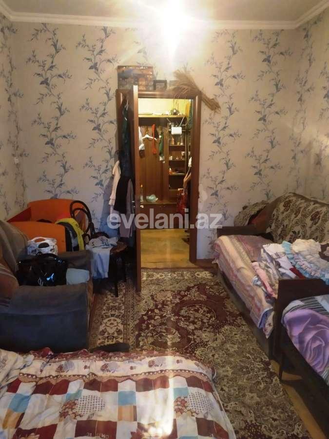 Satılır, köhnə tikili, 3 otaqlı, 80 m², Xalqlar Dostluğu m.