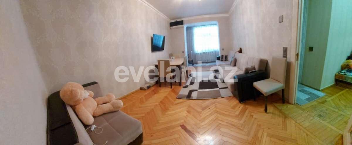 Satılır, köhnə tikili, 2 otaqlı, 45 m², İnşaatçılar m.