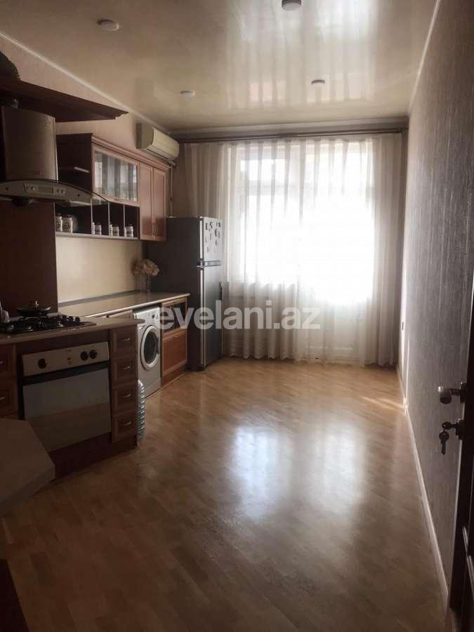 Satılır, yeni tikili, 3 otaqlı, 135 m², Gənclik m.