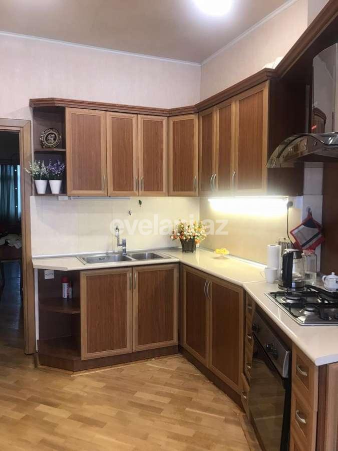 Satılır, yeni tikili, 3 otaqlı, 135 m², Gənclik m.