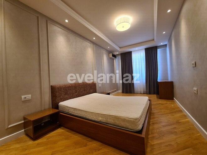 Satılır, yeni tikili, 4 otaqlı, 200 m², Gənclik m.