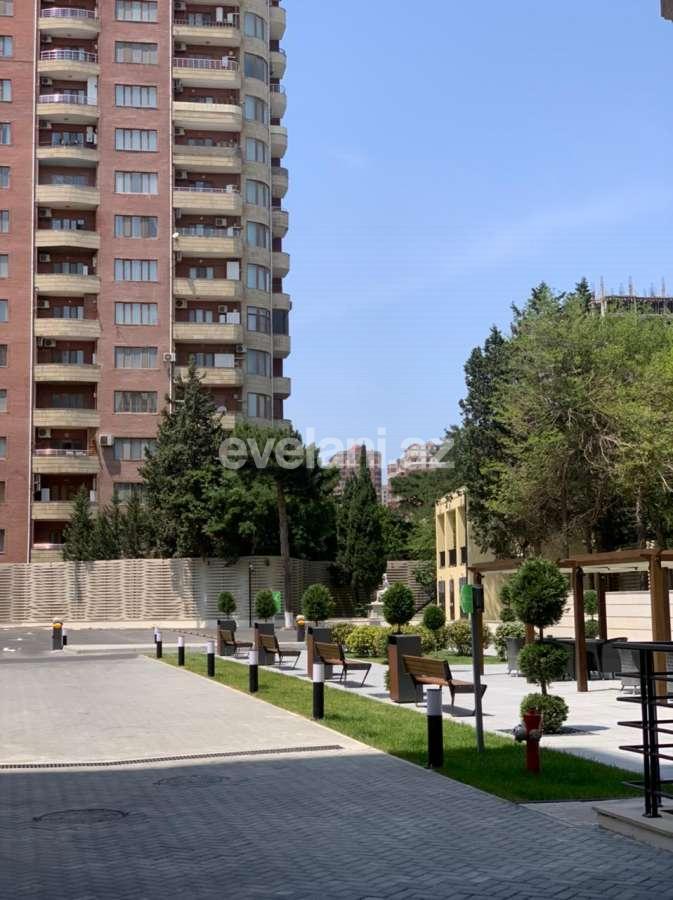 Satılır, yeni tikili, 4 otaqlı, 180 m², Nizami m.