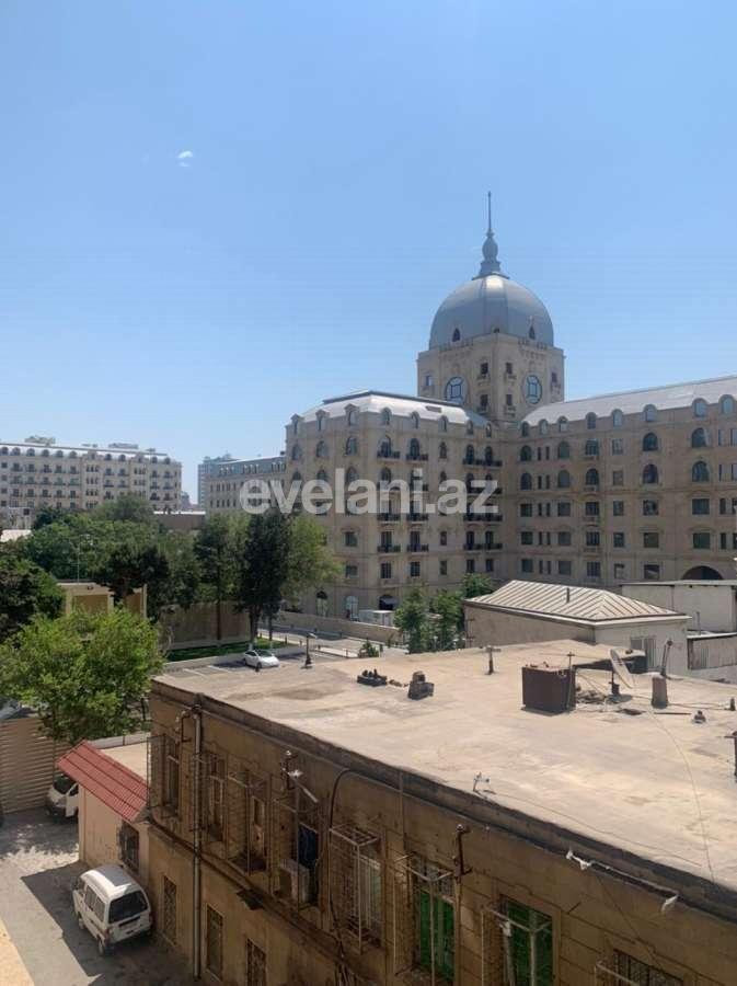 Satılır, yeni tikili, 4 otaqlı, 180 m², Nizami m.