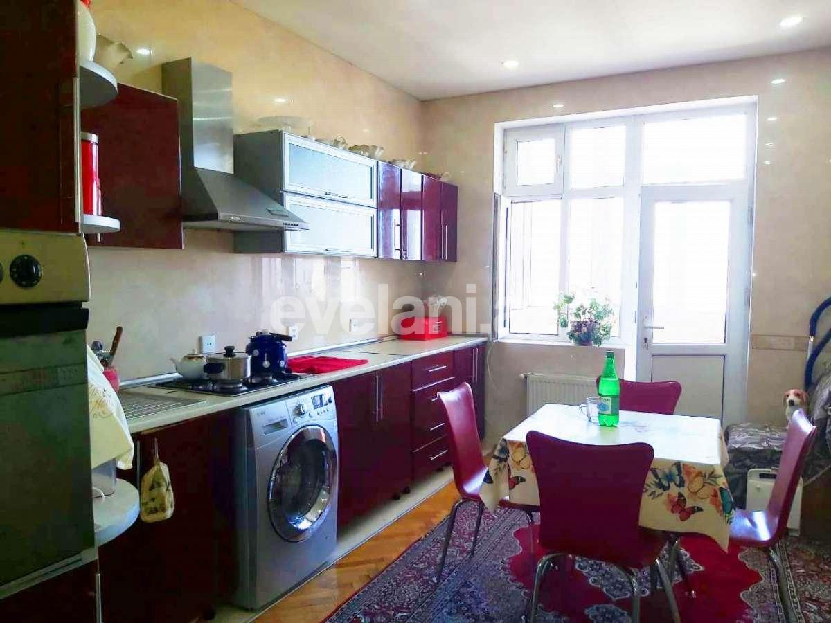 Sale, new building, 2 room, 100 m², Inshaatchilar m.