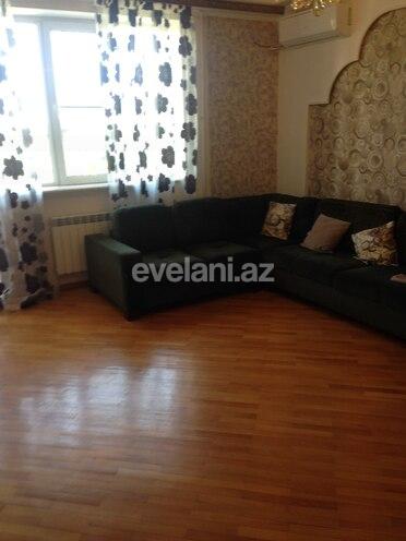 Kirayə verilir, yeni tikili, 2 otaqlı, 85 m², 8 Noyabr m.