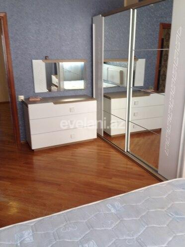 Kirayə verilir, yeni tikili, 2 otaqlı, 85 m², 8 Noyabr m.