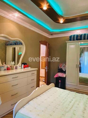 Satılır, köhnə tikili, 4 otaqlı, 100 m², Həzi Aslanov m.