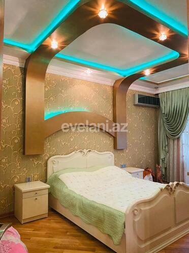 Satılır, köhnə tikili, 4 otaqlı, 100 m², Həzi Aslanov m.