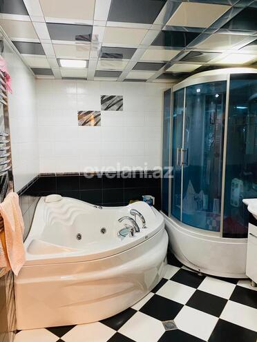 Satılır, köhnə tikili, 4 otaqlı, 100 m², Həzi Aslanov m.