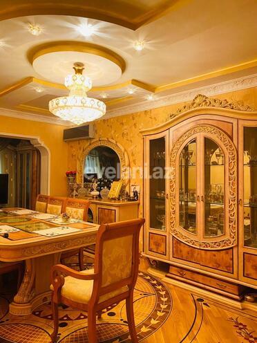 Satılır, köhnə tikili, 4 otaqlı, 100 m², Həzi Aslanov m.