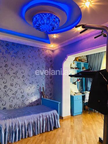 Satılır, köhnə tikili, 4 otaqlı, 100 m², Həzi Aslanov m.