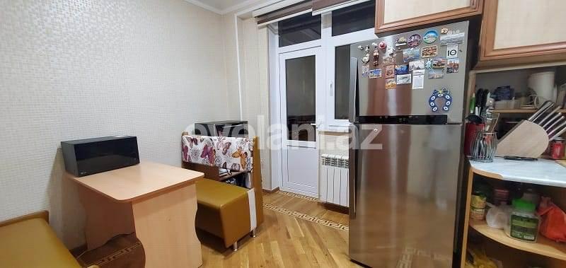 Satılır, yeni tikili, 2 otaqlı, 66 m², İnşaatçılar m.